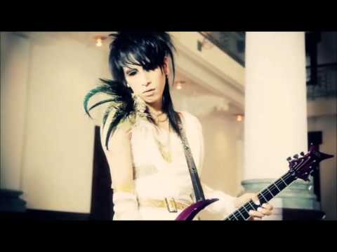 Megaromania - Heaven's Novel