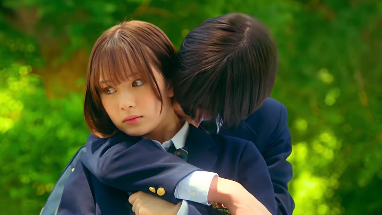 KIJANA MAARUFU AKAINGIA KWENYE PENZI NA BINTI ASIE MPENDA