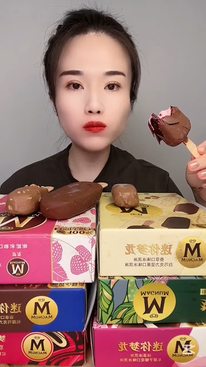 Magnum chocolate 🍫 ice cream Magnum mini chocolate ice cream bars ASMR eating Magnum mukbang part 1