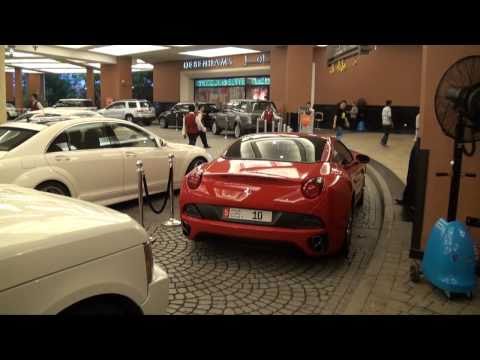 Mall of the Emirates – luxury cars – Dubai – 07.08.10