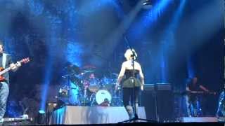 The Cranberries - Put Me Down & Ordinary Day - ROSES WORLD TOUR Madrid 2012