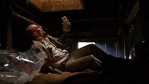 Inside Episode 411 Breaking Bad: Crawl Space