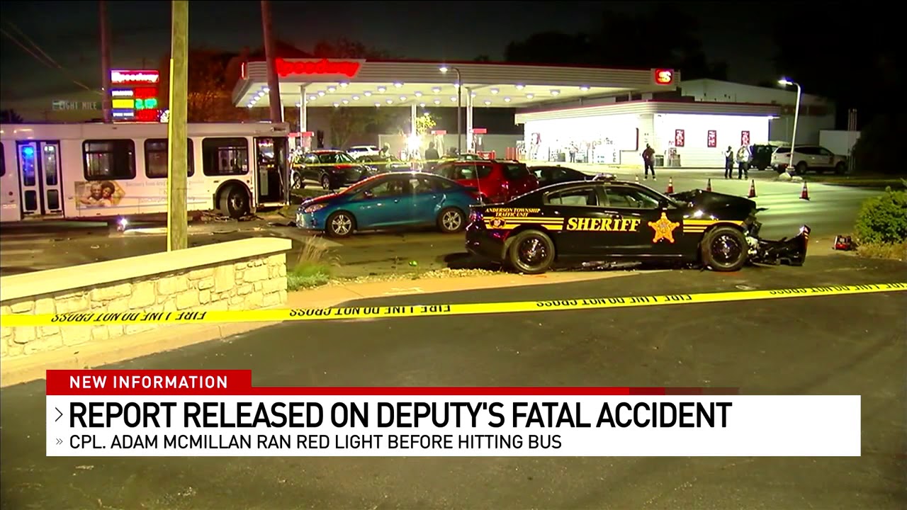 Crash report: Deputy ran a red light before hitting Metro bus - YouTube