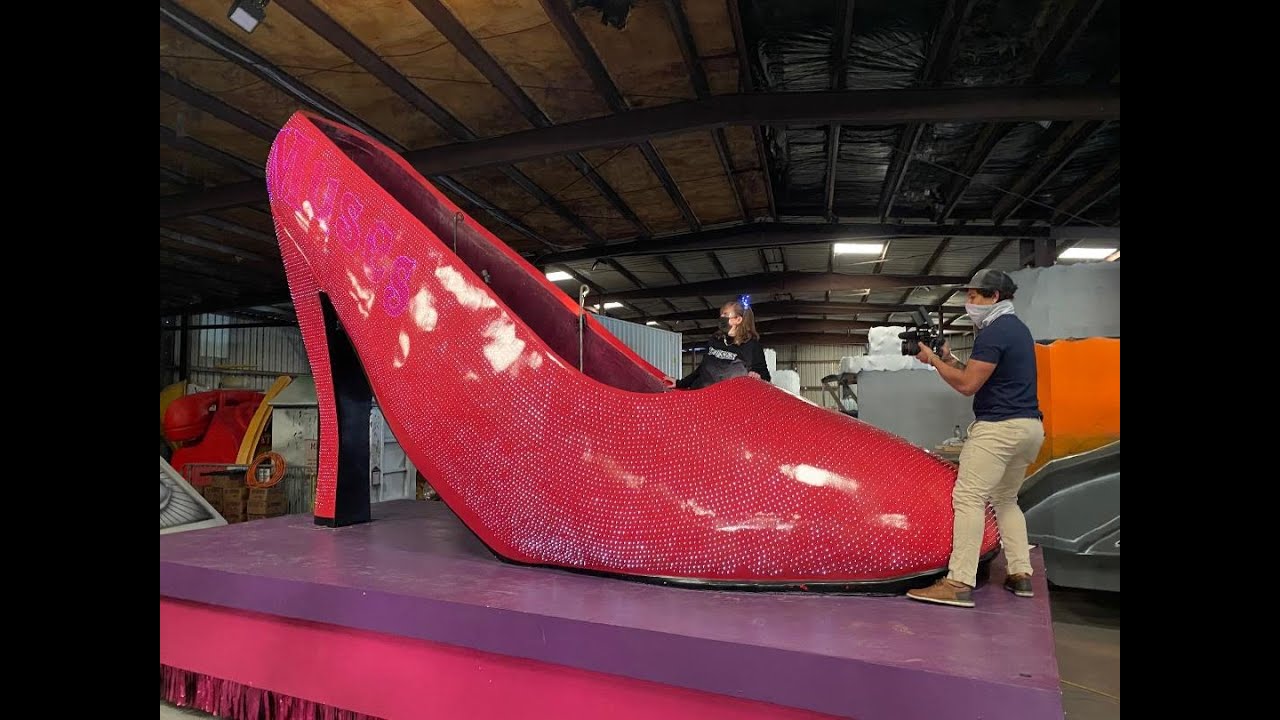 Celebrating Mardi Gras Online