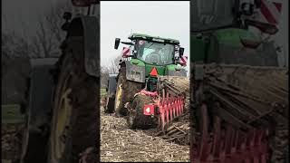 John Deere 8R 340 extreme ploughing #johndeere #farming #extremeconditions  #mudding #agriculture