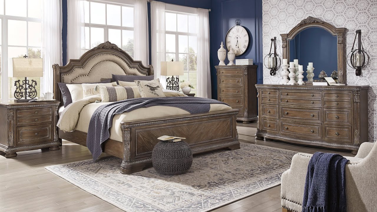 Charmond 5 Drawer Chest in Brown B803-46