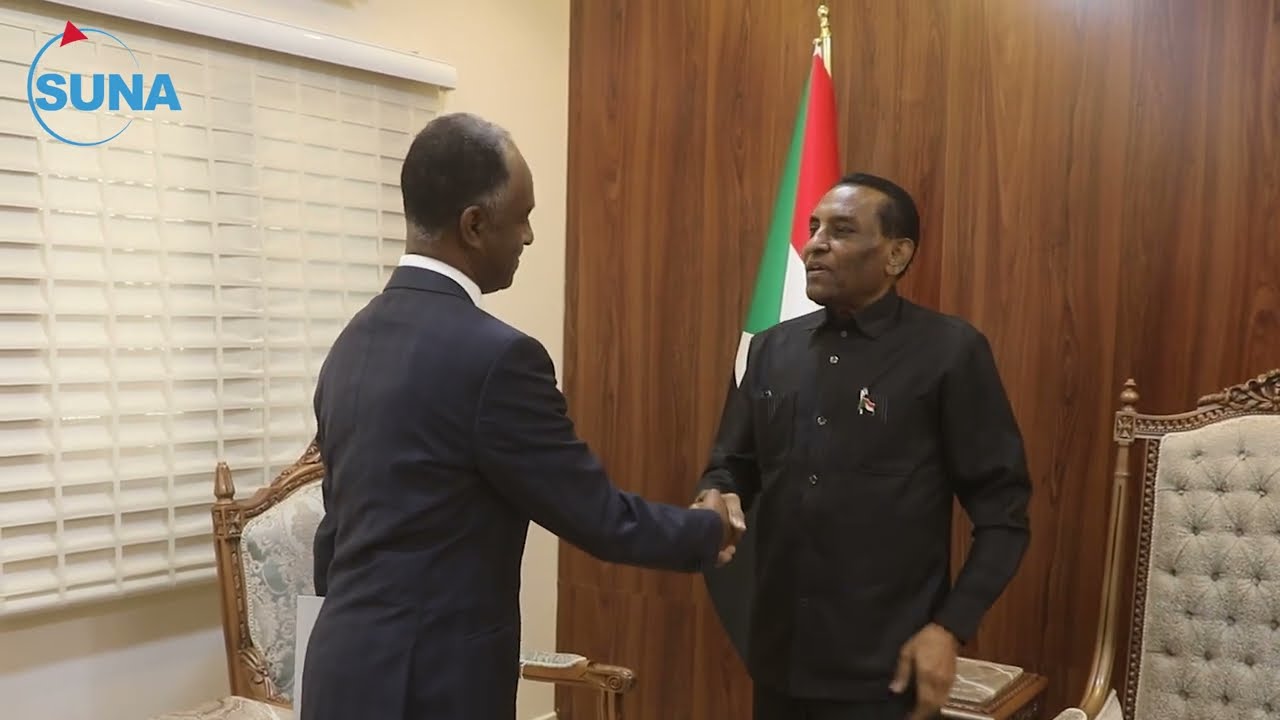 رئيس الوزراء يشيد بدعم وزارة الخارجية لأسر ضحايا كلوقي وتكايا النازحين