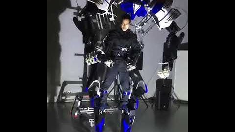 Exoskeleton from Japanese innovation lab Skeletonics @skeletonics