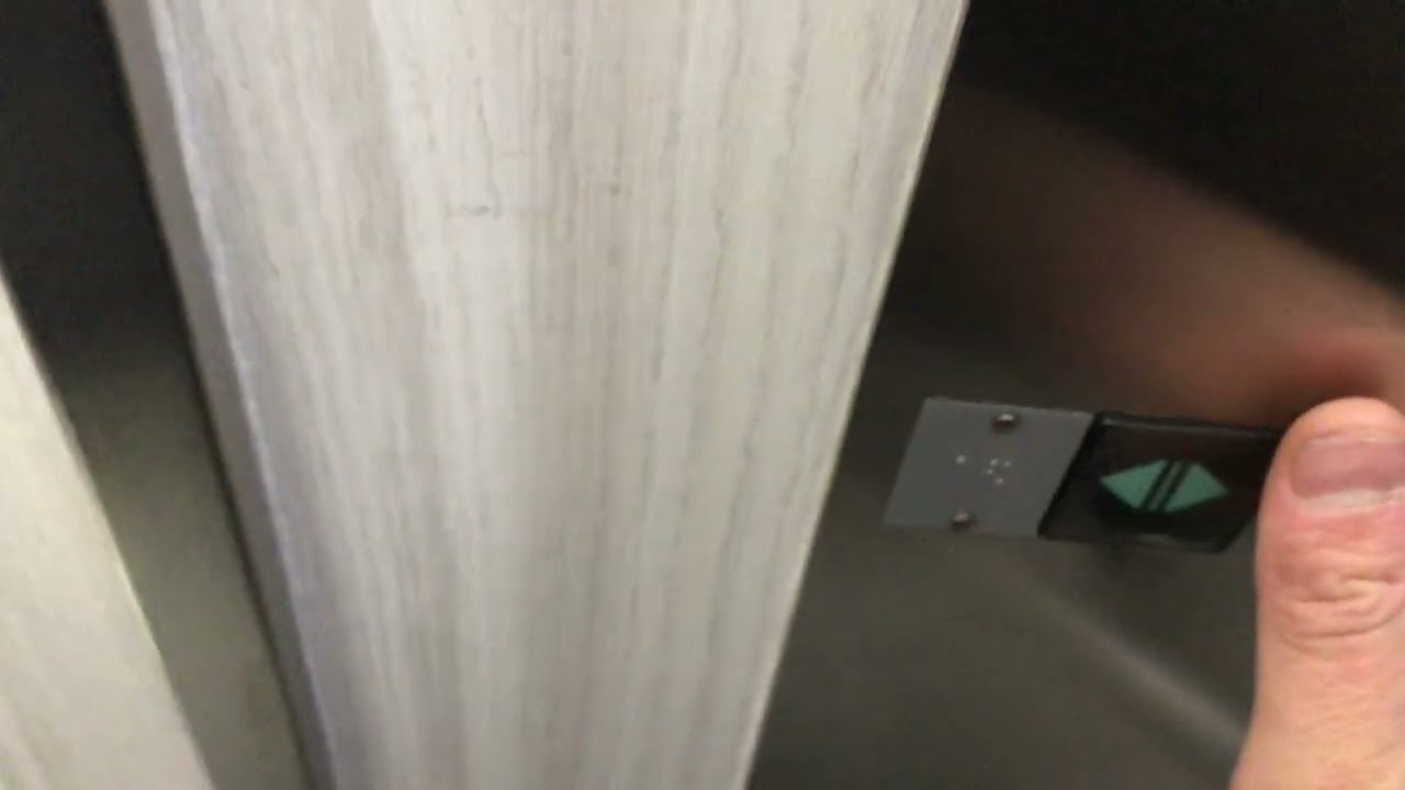 イオンモール岡崎エレベーター🛗