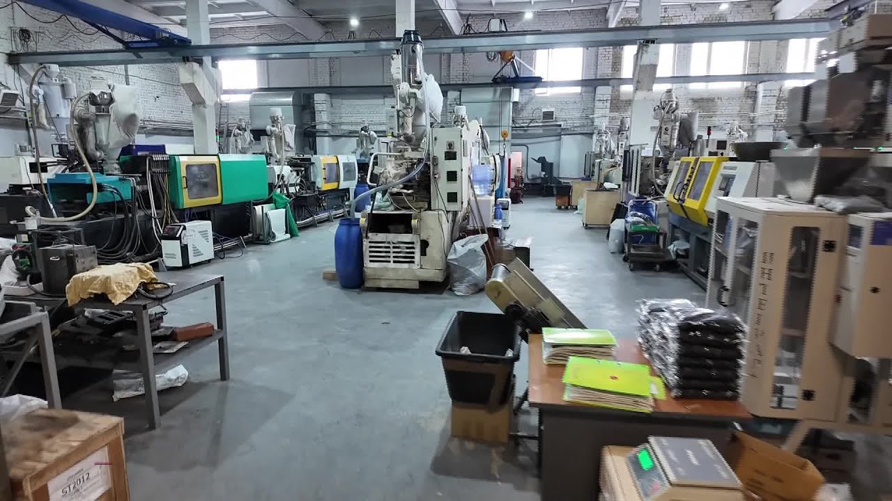 Фурнитуру для швейных изделий изготавливают в Иванове