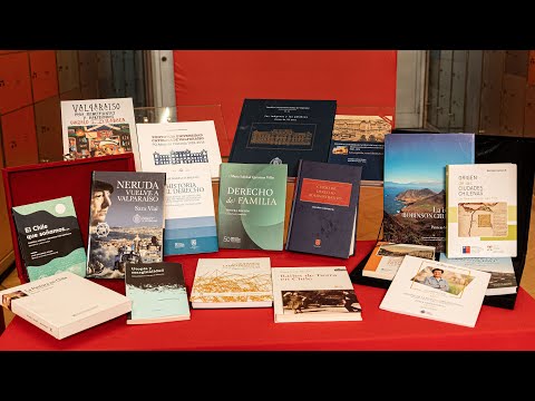 Legado de la Pontificia Universidad Católica de Valparaíso a la Caja de las Letras