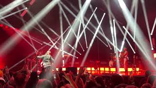 Queens of the Stone Age - Straight Jacket Fitting (Live @ Budweiser Gardens 2024)