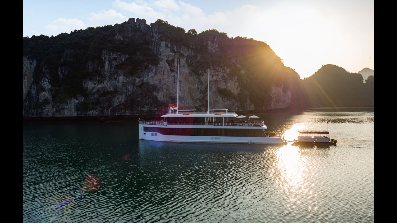 Review du thuyền Halong jade sails - the most luxury day cruise trip Halong Bay