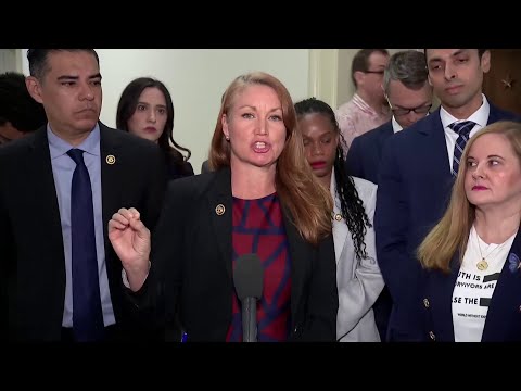 Pam Bondi Education: Meet The Faculty