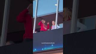 Taylor Swift dances with Brittany Mahomes at Chiefs game