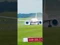 Boeing 777 power on wet runway