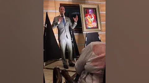 Auction. Equinox Celebrity