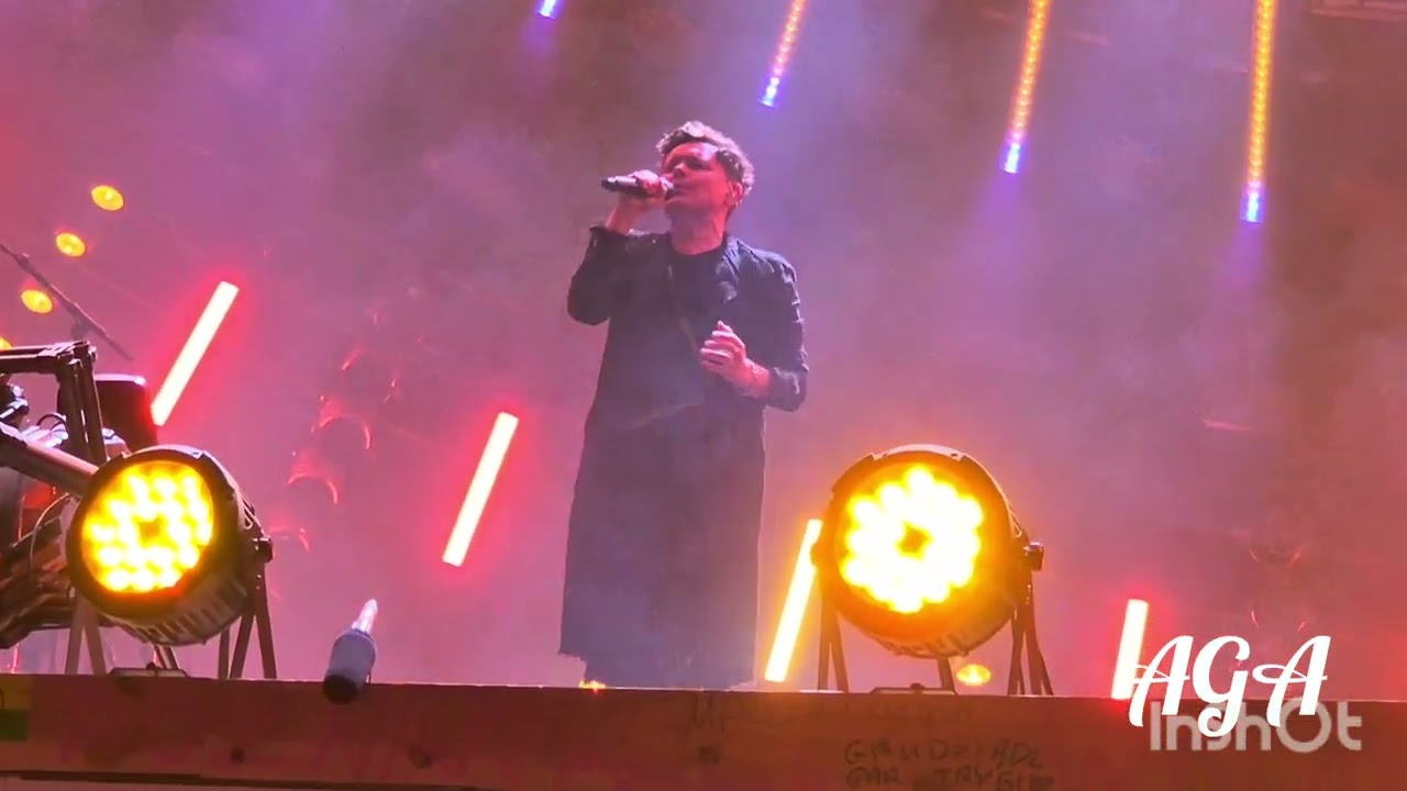 Michael Patrick Kelly -  Diamonds & Metal