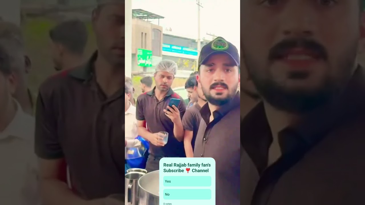 Rajjab butt Distribution Sabeel|Rajjab butt Niyaz bantay huay|Rajjab butt in Muharram