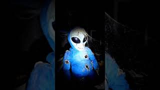 Do not enter This abandoned place 3Am #creepyvideo #horrorshorts #analoghorror #video
