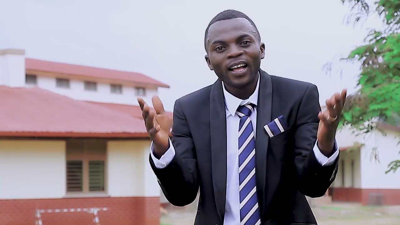 Ushirika Choir Oicha Yote ni wazi officiel vidéo