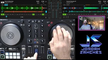 Scratching on the Native Instruments Traktor Kontrol S2