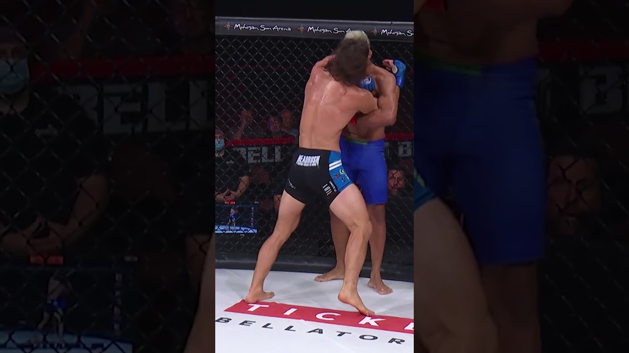 KO-ANADA! 🇨🇦 Aaron Jeffery VS Fabio Aguiar #shorts #bellator298