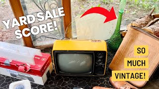 Yard Sale SCORE! | Thrifitng Yard Sales \& An Estate Sale | Vintage Resale 🇨🇦