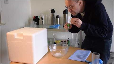 Floating Bubbles Video Experiment By Chillistick