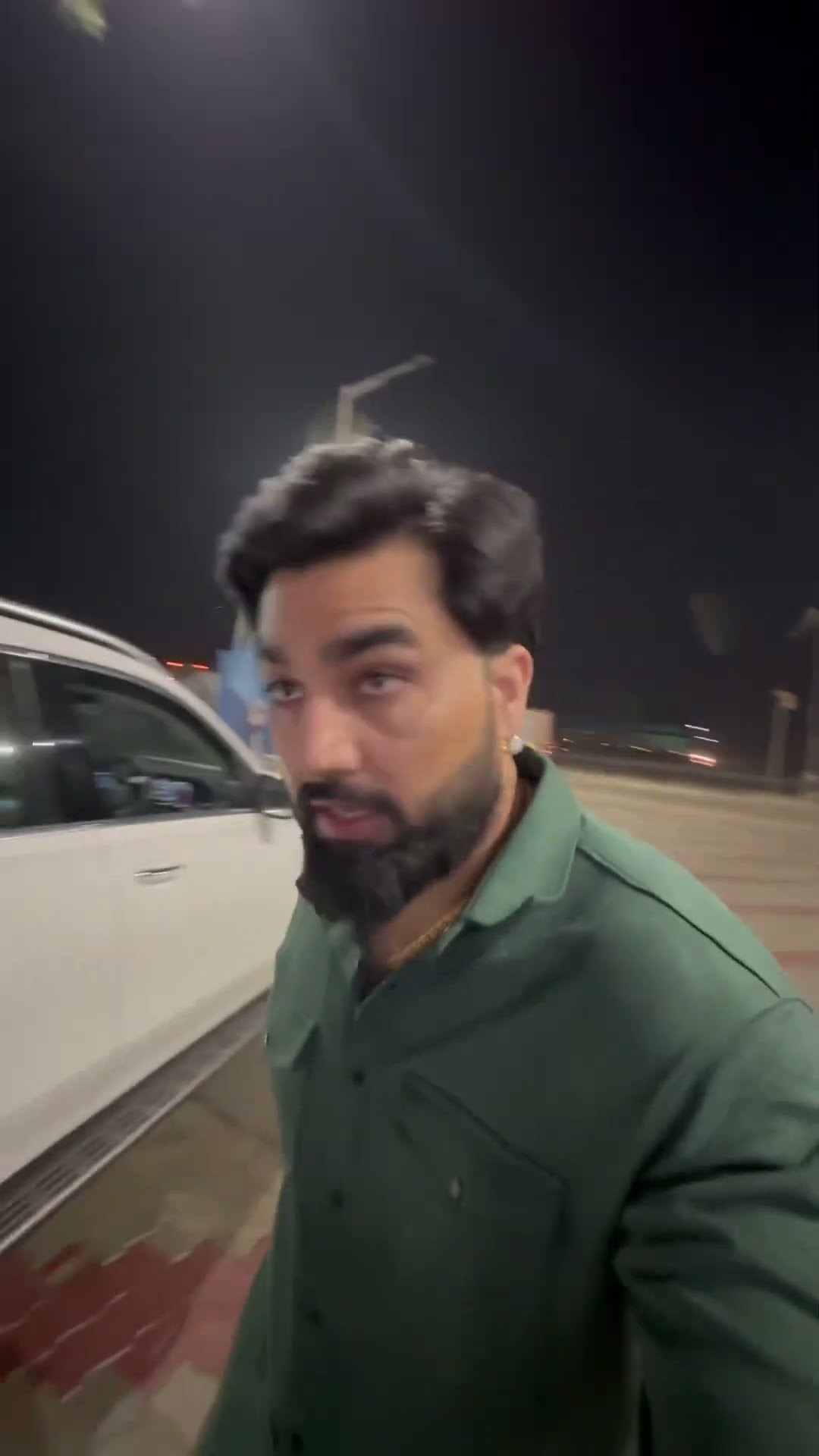 Yeh gadi bhut hi jada khrab hai tyre ke mamle mai #shorts
