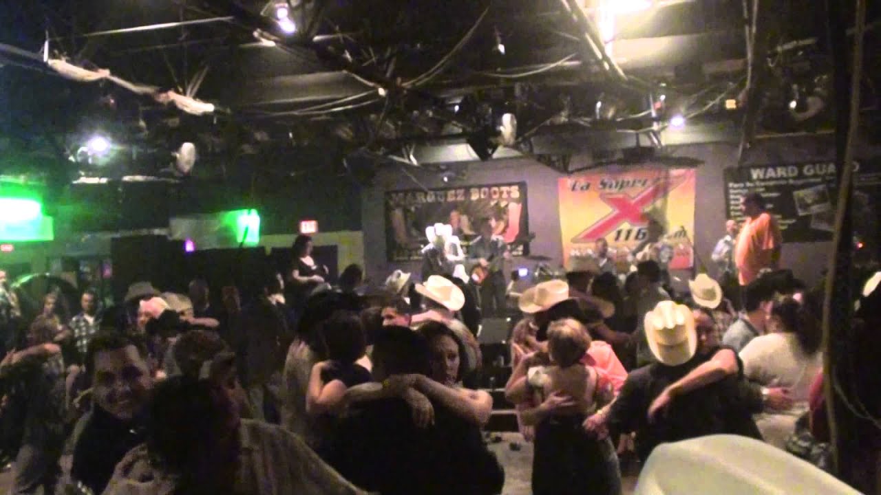 homero vela en el crystal (kansas city) YouTube