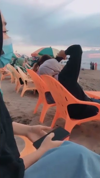 PACAR UNYU 01 - DI PANTAI SAMA LACAR