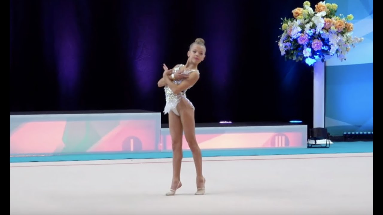 Eesti meistrivõistlused ilu  ja rühmvõimlemises 22.042022; Skai Vinkel vabakava