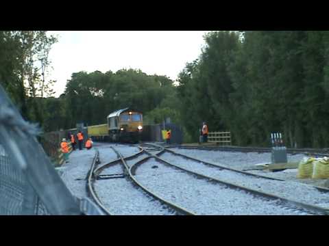 BLUEBELL RAILWAY. FIRST SPOIL TRAIN DEPARTING 5/07...