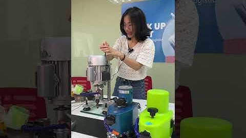 Cassie introduces how does the glass drilling machine work