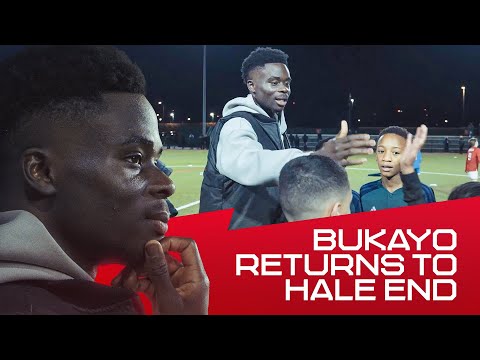 Bukayo Saka makes emotional return to Hale End ❤️