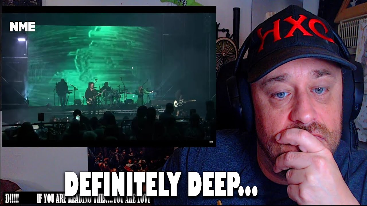 CHVRCHES and Robert Smith perform 'How Not To Drown' at the BandLab NME Awards 2022 REACTION!