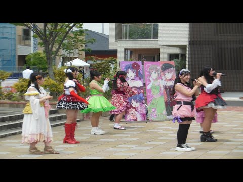 Japanese Idol Group & Their Fans