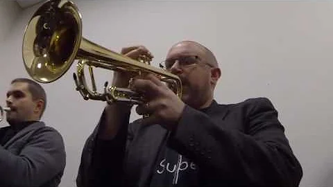 Bryan Davis - Caravan