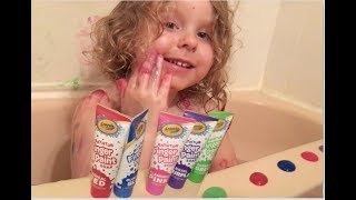 Crayola Bath Paints!!!!! Bath Tub Finger Paint Soap! 