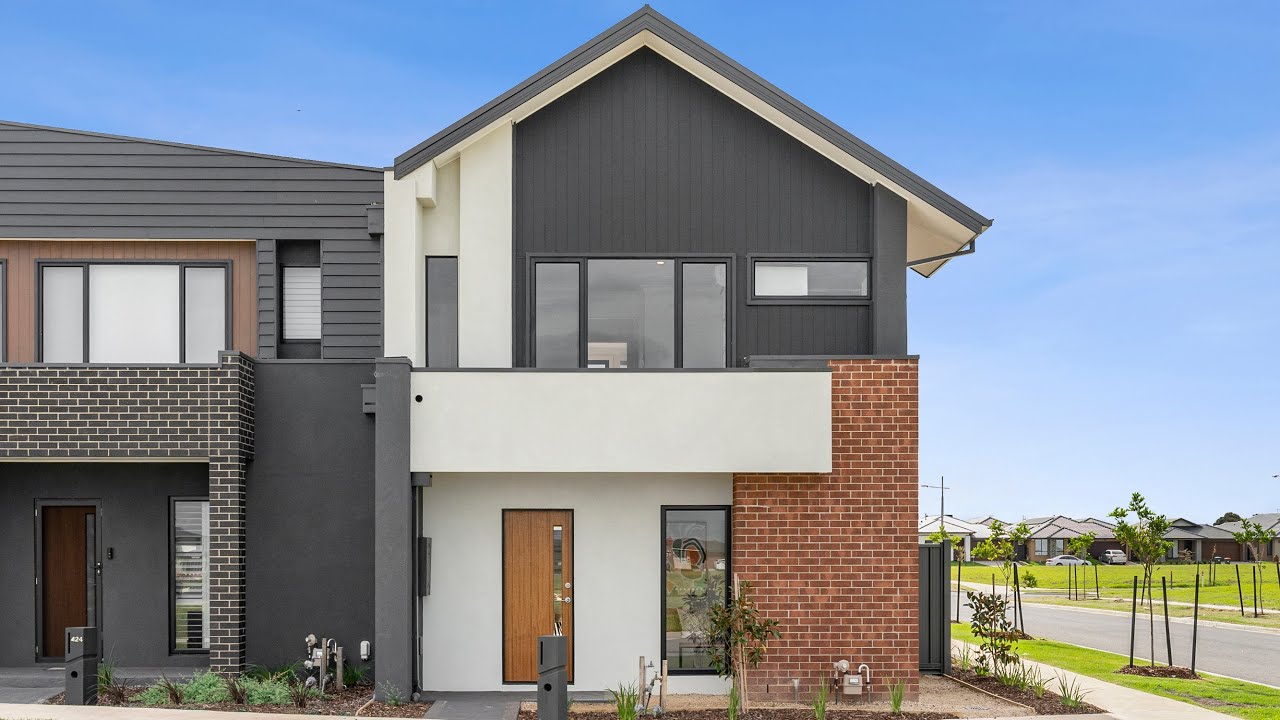 SOHO Living Oakland Townhome Showhome The Grove, Tarneit VIC YouTube