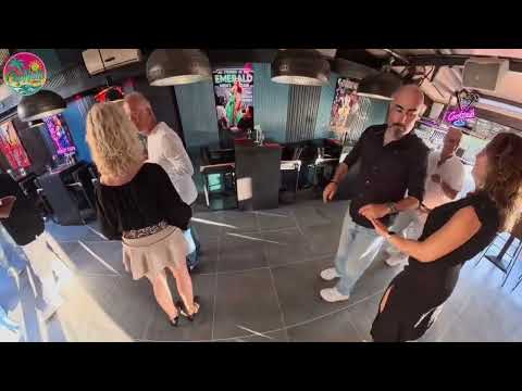 La casa tous les vendredis, cours de danses latino avec Jean Claude Occo