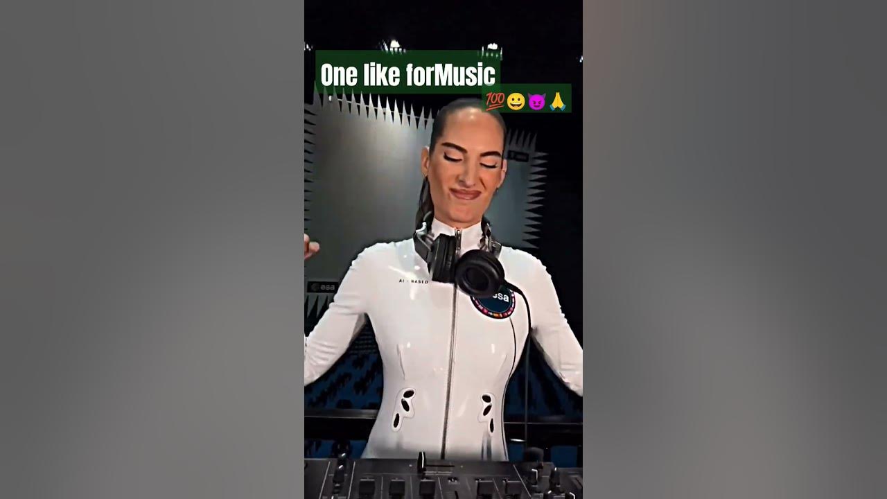 Lilly Palmer New Escape||#lilly #palmer Paramsundri Remix song ππ||#shorts Lilly Palmer New Escape||#lilly #palmer Paramsundri Remix song ππ||#shorts