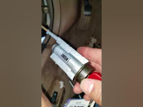 1995 Toyota Avalon ignition key replacement - YouTube