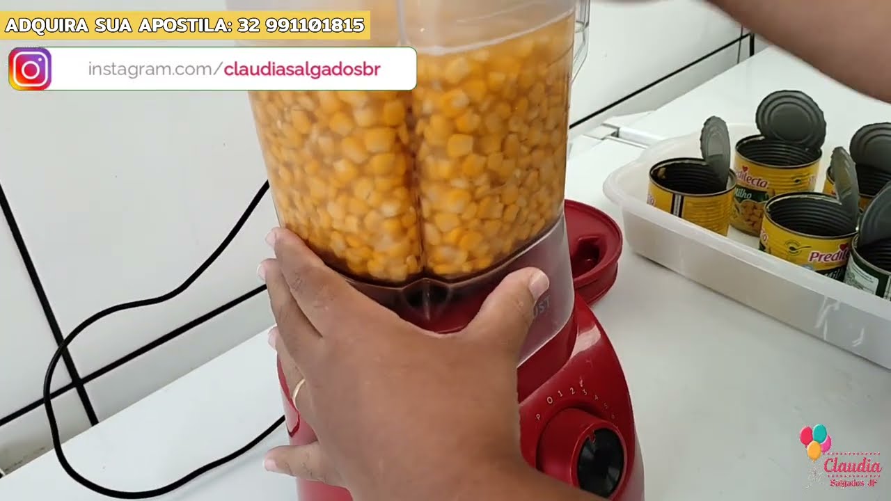Fazendo recheio de creme de milho para a máquina!