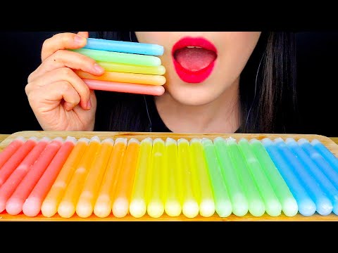 ASMR Nik-L-<strong>Nips</strong> Wax Bottles Candy Sticks 닉클립 왁스병 스틱 먹방 EATING SOUNDS MUKBANG NO TALKING