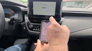 How to pair your cell phone and install Carplay