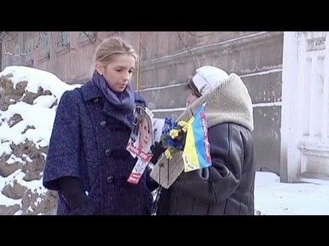فيديو: لماذا يتم احتجاز تيموشينكو في السجن