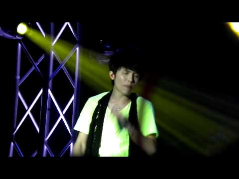 小宇 - 愛上 [A-Lin 悉尼演唱會 2012] 1080P
