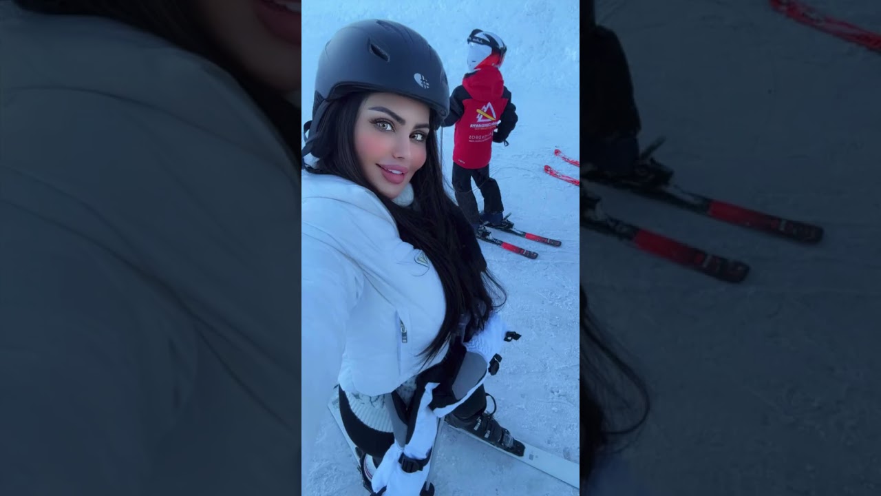 حليمة بولند 